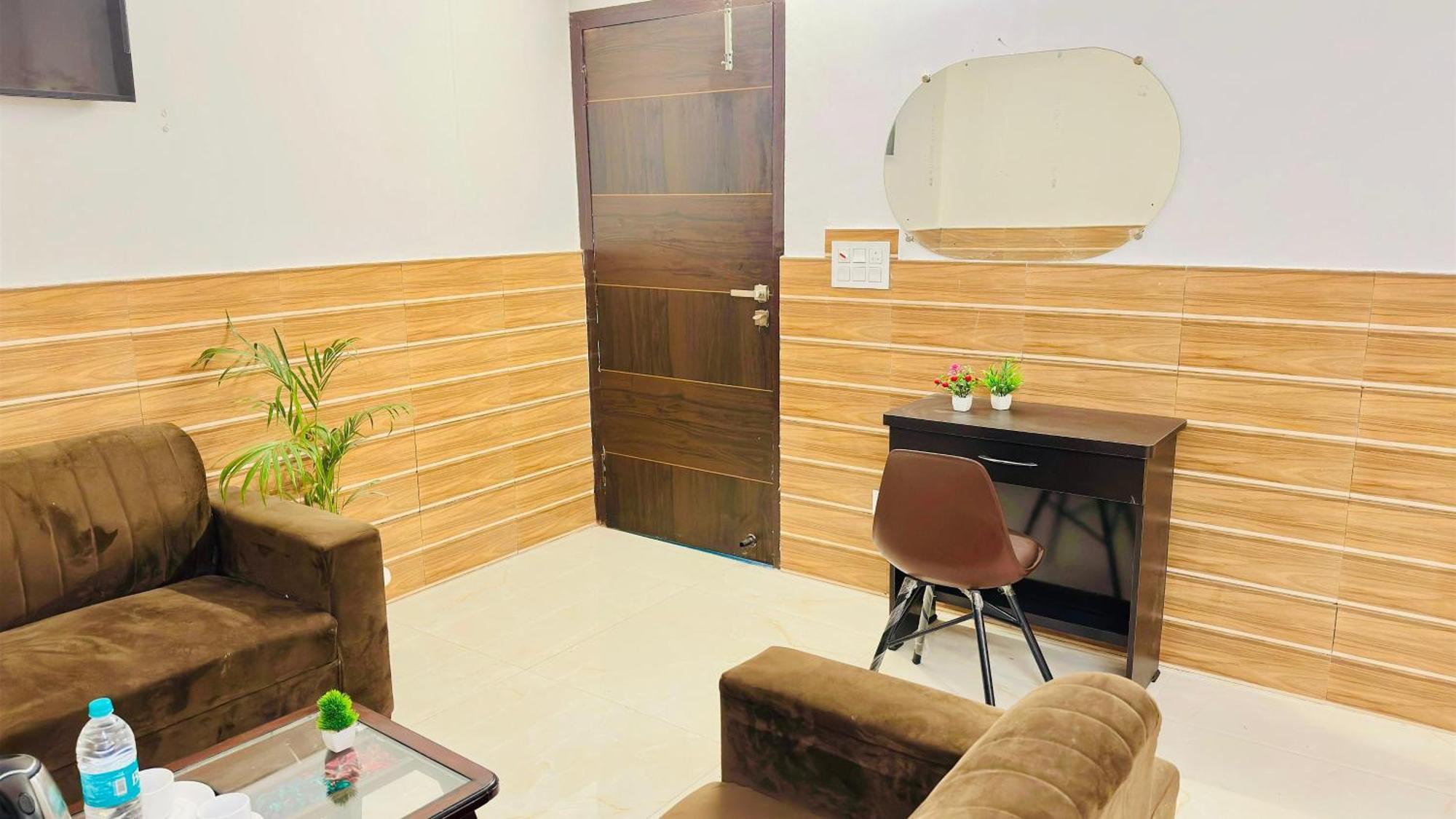 Hotel Dr White House - Noida Sector 18 Zewnętrze zdjęcie